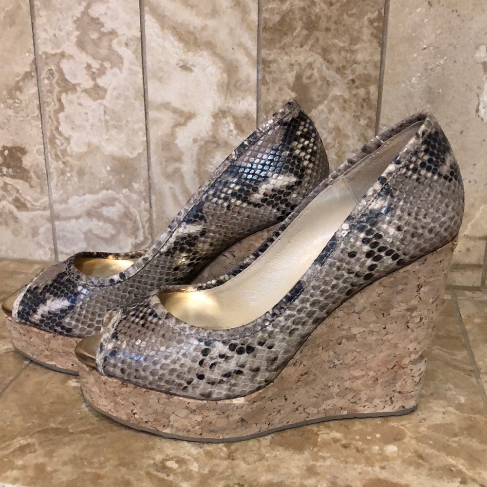 Jimmy Choo authentic platform wedges!! 💯
